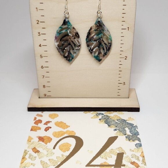 Leaf Cutout Earrings, Sterling Silver Earwires Cut-out Leaves Lightweight - Picture 4 of 6